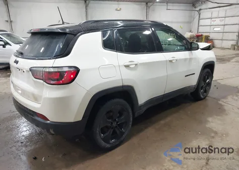 2021 Jeep Compass Altitude 4X4 z USA, uszkodzony, nr VIN 3C4NJDBB0MT512620